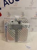 Cotton Blend Geometric Printed Bedding Set with Fitted Sheet Gift Pack, Super King RRP £45
