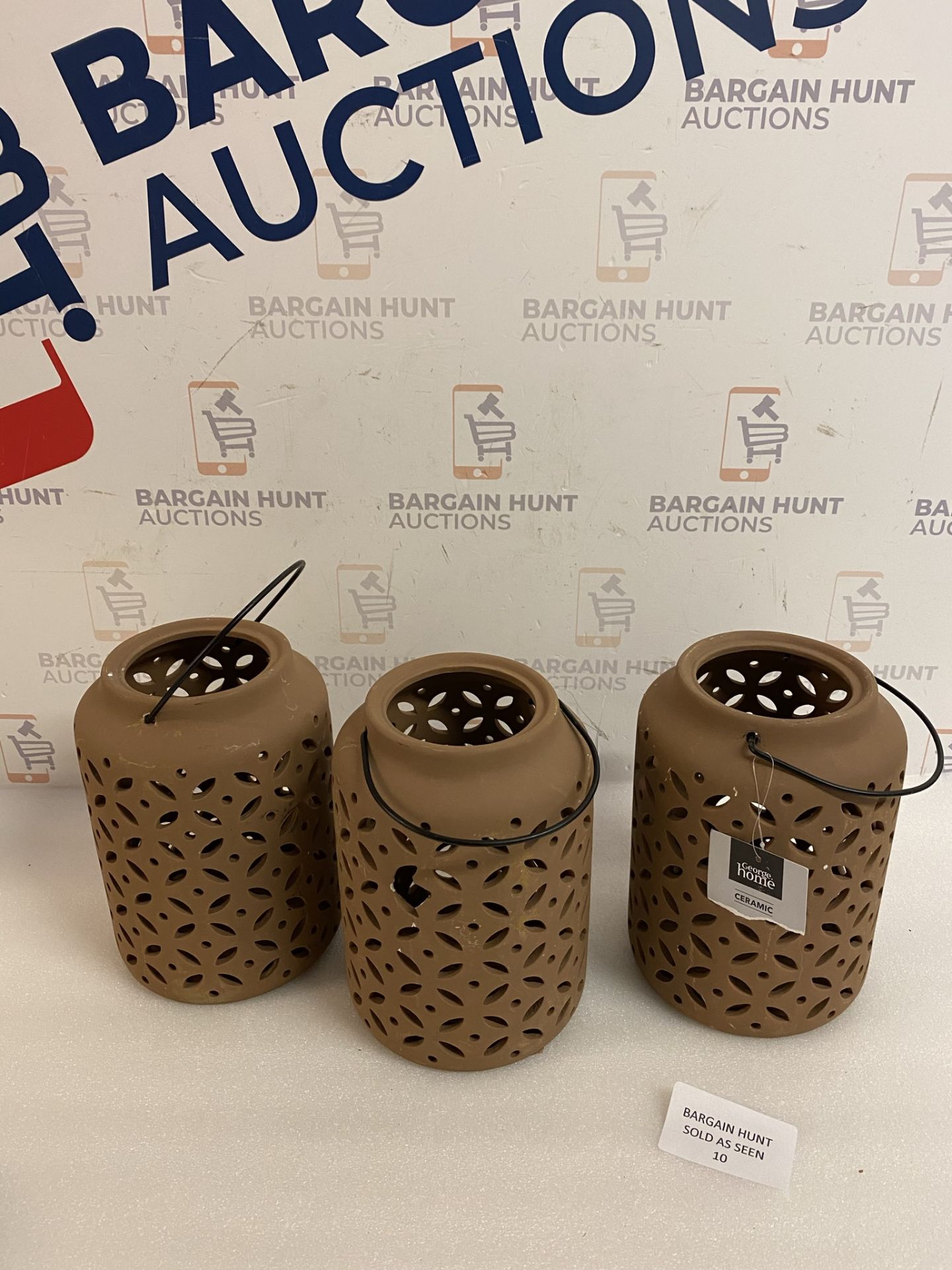 Set of 3 Ceramic Lanterns