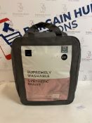 Supremely Washable Synthetic 7.5 Tog Duvet, King Size