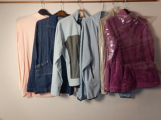 A selection of 6 various tops/jackets sizes 10-12 / M to include - Country Rose and Columbia USA.