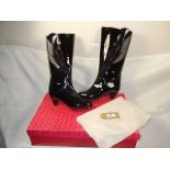 A pair of black patent boots size 37 / UK 4 hardly worn with original box by Renata (made in Italy)