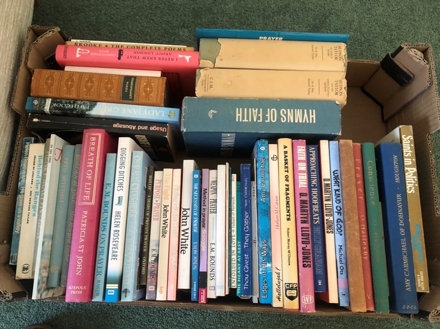 Large quantity of mainly religious books ( house clearance ) - Image 11 of 38