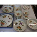 Royal Worcester Evesham Part Dinner Service including 10 plates 26 cm , 5 Side plates 17cm ,3