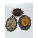 3 vintage brooches