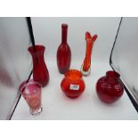 Assorted red glass (6 pieces)