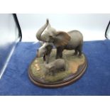 Country Artists Elephant Cow & Calves 9 inches tall