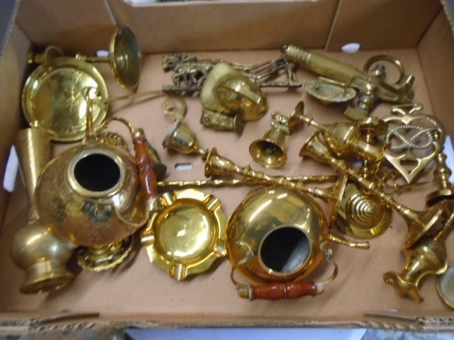 Box of brass items
