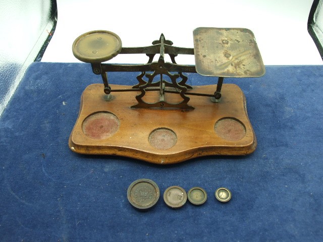 William Mitchells Postal Scales an 4 weights