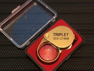 Gold coloured Jewellers loupe 30 x 21 mm new in box