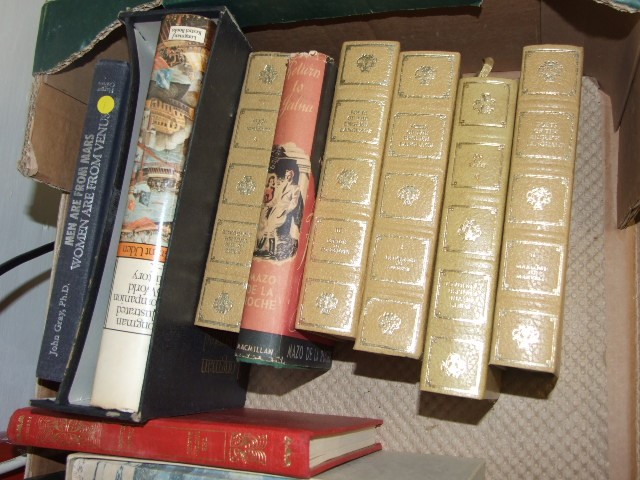 2 Boxes of Books ( house clearance ) - Image 12 of 12