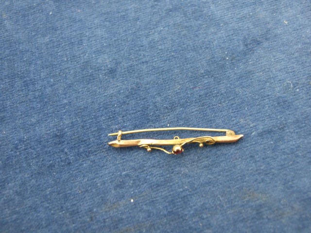 9ct Brooch - Image 2 of 3