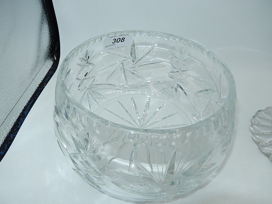 Crystal bowl, vase and two bells - Image 2 of 4
