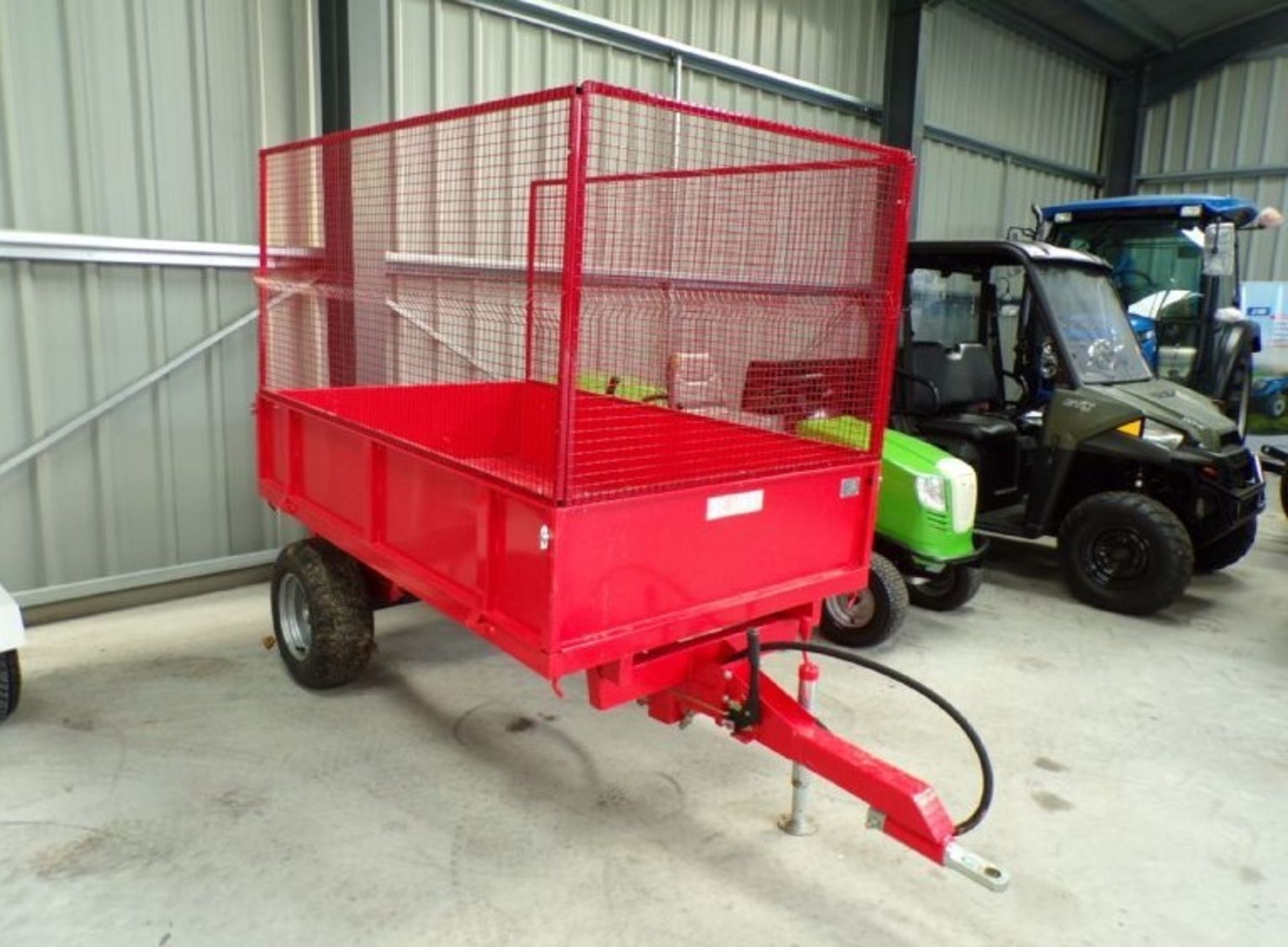 NEW TIPPING TRAILER WITH MESH SIDES - Image 2 of 4