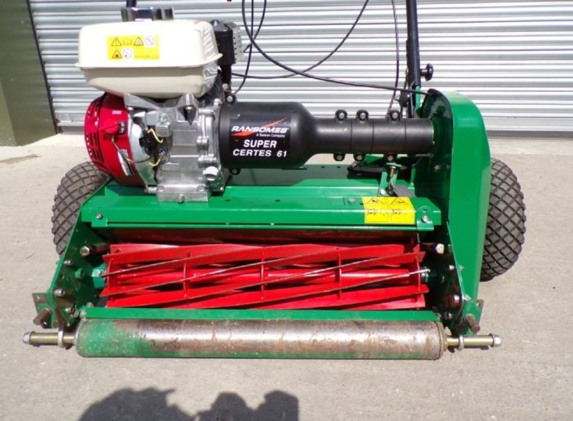 RANSOMES SUPER CERTES 61 AS NEW walk behind - Image 2 of 3