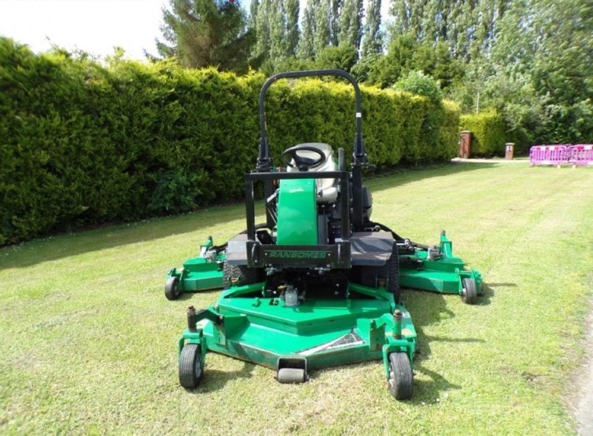 RANSOMES HR6010 RIDE ON MOWER BATWING 4 CYLINDER D - Image 5 of 5