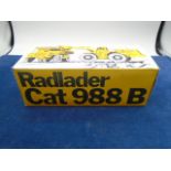 NZG CAT radlader 988B art nr 167 slight crease on box