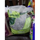 2 Bags of Green Slate Chippings