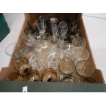 Box of mixed glassware to iclude sherry glasses, dark glass tumblers with matching coloured wine