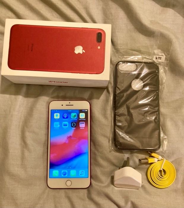 iPhone 7 Plus 128gb Red EE with case box and charger - Image 3 of 4