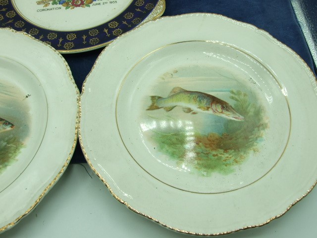 2 Fish Plates and 1 other - Image 3 of 5