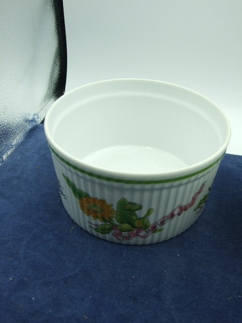 2 Royal Worcester souffle dishes one Evesham one Country Kitchen both 7 x 4 inches - Image 2 of 5