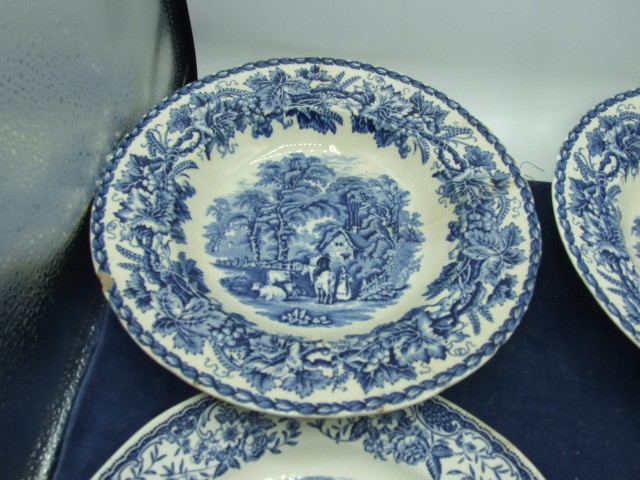 Qty Blue and White China ( some a/f ) - Image 3 of 9