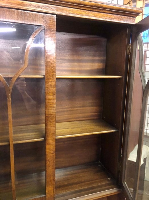 Oak Bureau Bookcase 75 inches tall 32 inches wide at base - Image 5 of 5