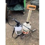 2 garden sprayers