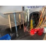 Quantity of assorted garden tools