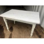 Vicky painted pine kitchen table ( missing drawer ) 121 x 73 cm 76 tall