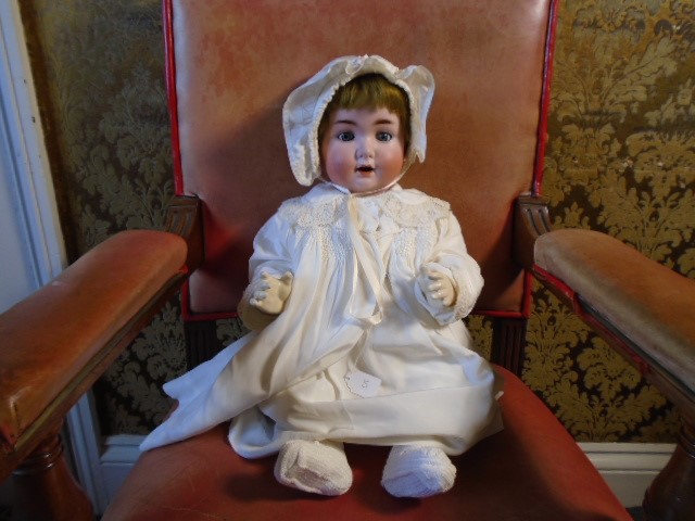 A vintage (Edwardian era) composite bisque faced doll. marked 'S and Q, 12' Germany -