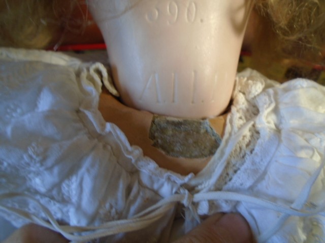 A beautiful vintage (Victorian/Edwardian era) Armand Marseille Composite doll with bisque face - Image 5 of 7