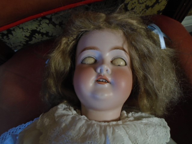 A beautiful vintage (Victorian/Edwardian era) Armand Marseille Composite doll with bisque face - Image 7 of 7