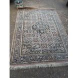 Patterned Rug 84 x 58 inches