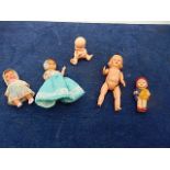 5 vintage plastic dolls