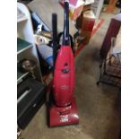 Hoover 1500 watt upright vacuum cleaner ( house clearance )