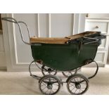 1930's Vintage Dolls Pram