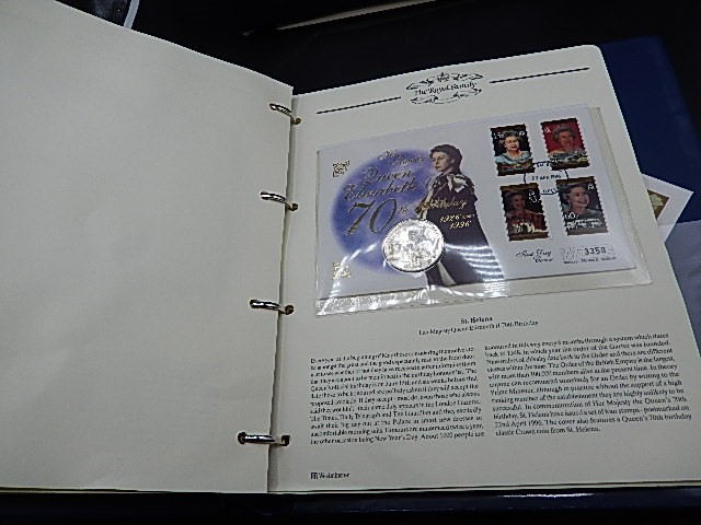3x Royal family first day cover stamp albums one covering the Prince and Princess of Wales- early - Image 3 of 6