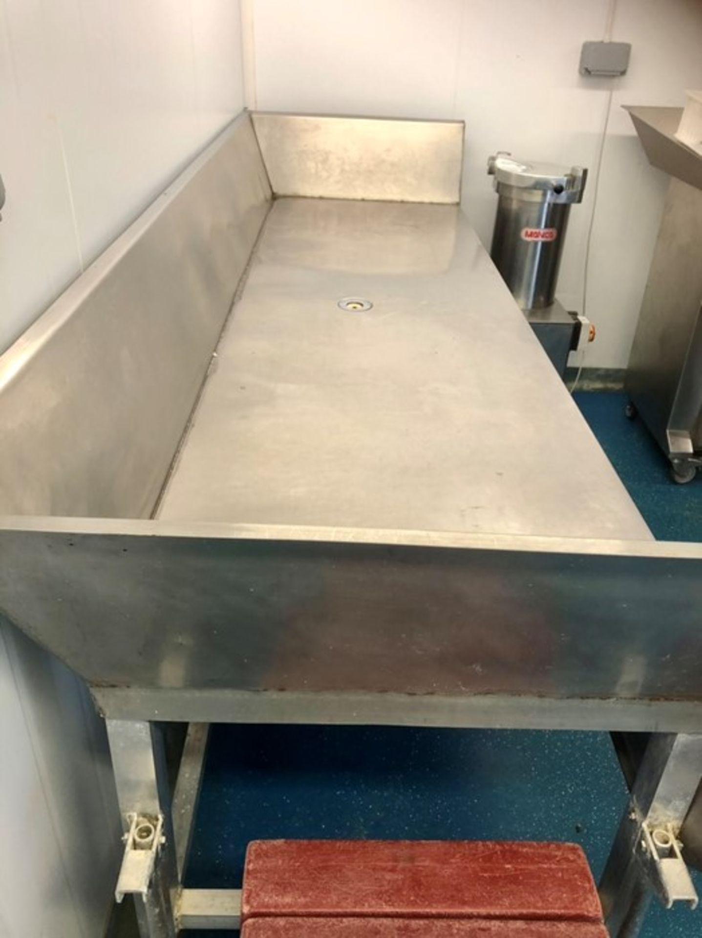 Stainless steel butcher's work table / food preparation table 115" x 36" x 36" - Image 4 of 4