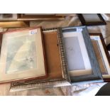 Assorted pictures / frames