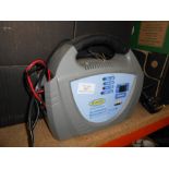 Battery Charger 12 volt