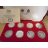 8 silver crown pieces 1977 Jubilee in Spink & son box with certificate