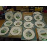 Wedgewood picture plates, collection of 12 depicting castles and country houses all boxed with