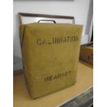 Calibration radio WW2 U.S edition with canvas case, transformer co-ords and works