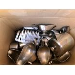 Box stainless steel toast racks , gravy boats etc