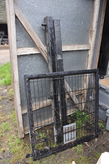 metal access gate with two posts 112cm x 115cm - posts 180cm