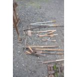 Quantity of garden and vintage tools