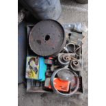 Tray of miscellaneous tools & bearings