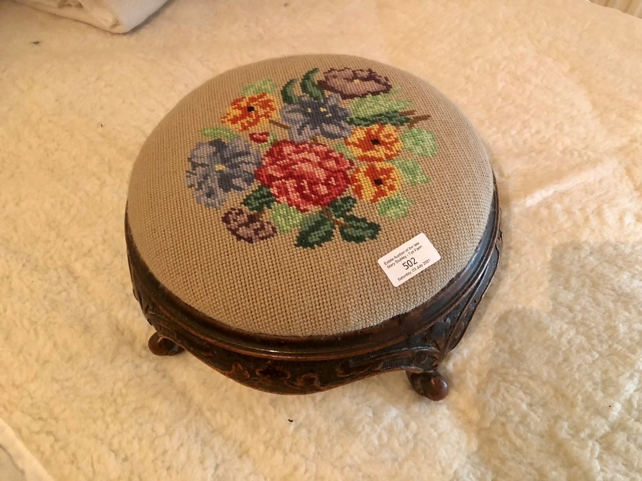 Victorian mahogany footstool with tapestry top, 32cm wide