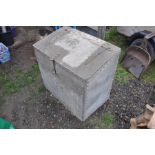 Galvanised feed bin 85cm x 52cm x 71-80cm tall